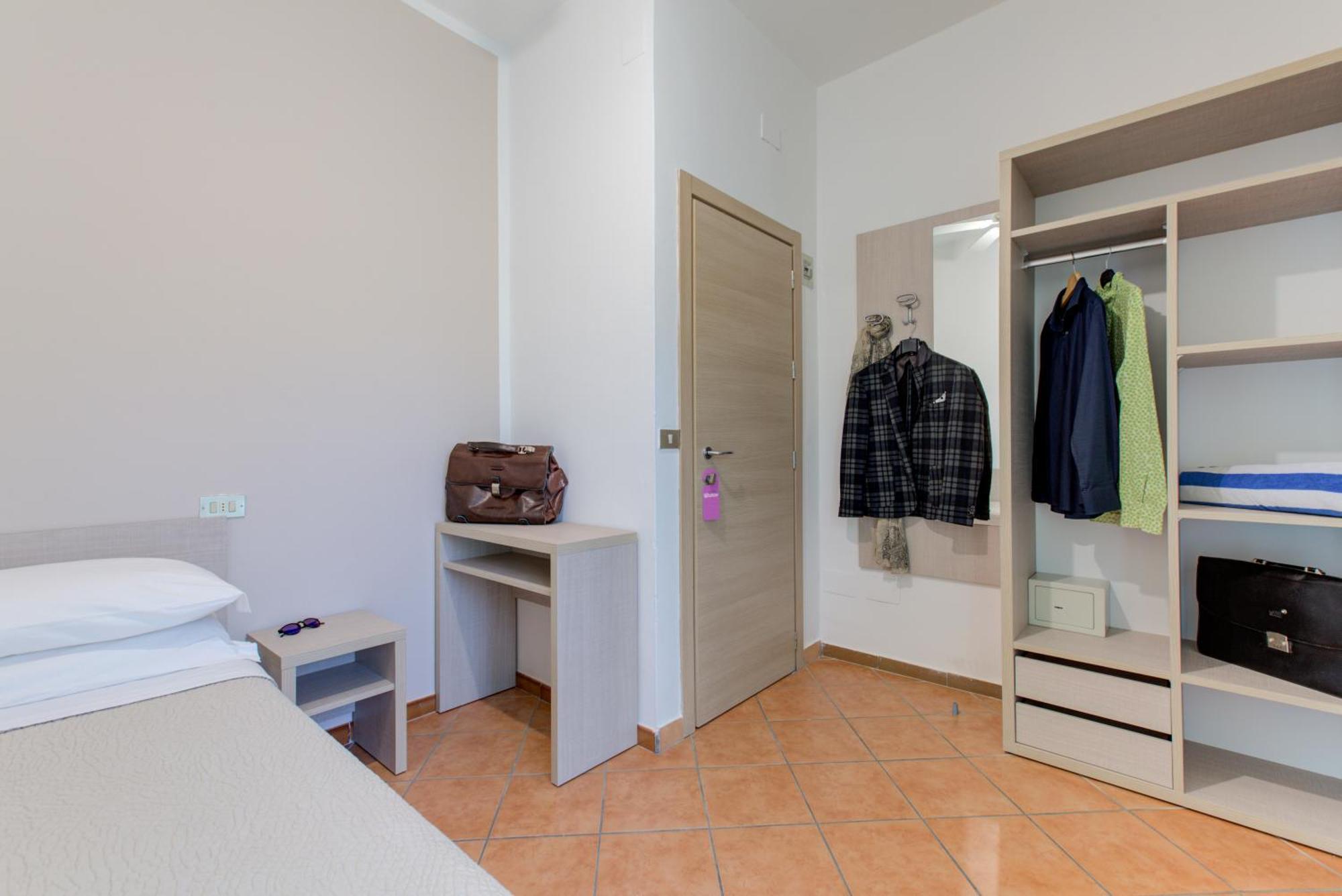 ריצ'יונה Hotel Cimarosa חדר תמונה