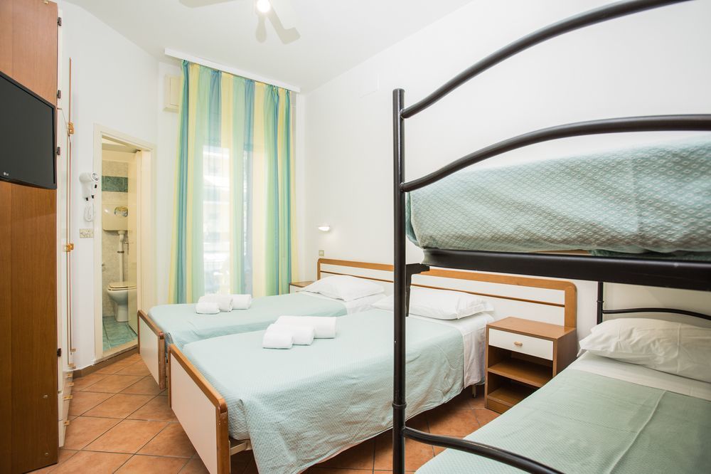 ריצ'יונה Hotel Cimarosa מראה חיצוני תמונה